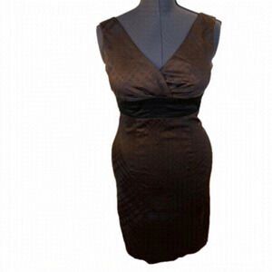 Le Chateau Women’s  Brown Black V Neck Midi Dress (Size Medium)
